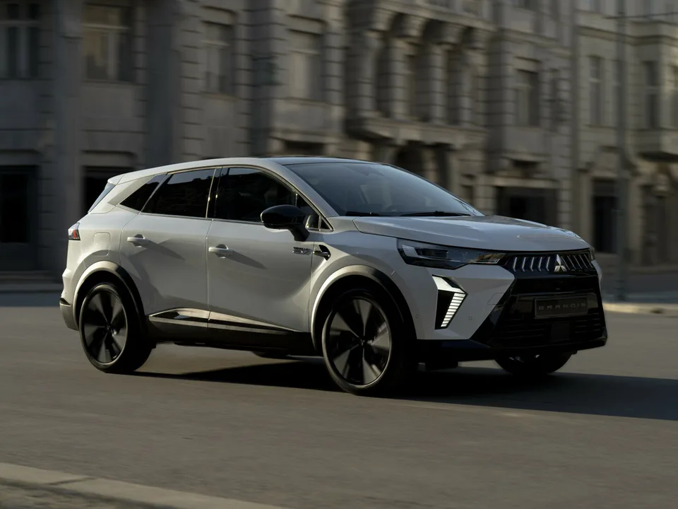 Mitsubishi Grandis, II, Crossover / SUV