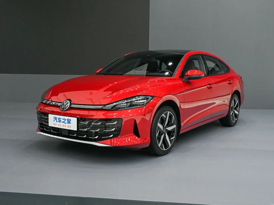 Volkswagen Lamando, II Рестайлинг, Лифтбек