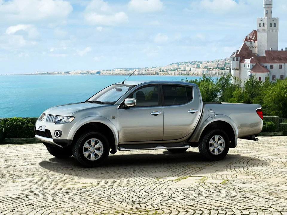 Mitsubishi L200, Generation 4, KA/KB, Pickup