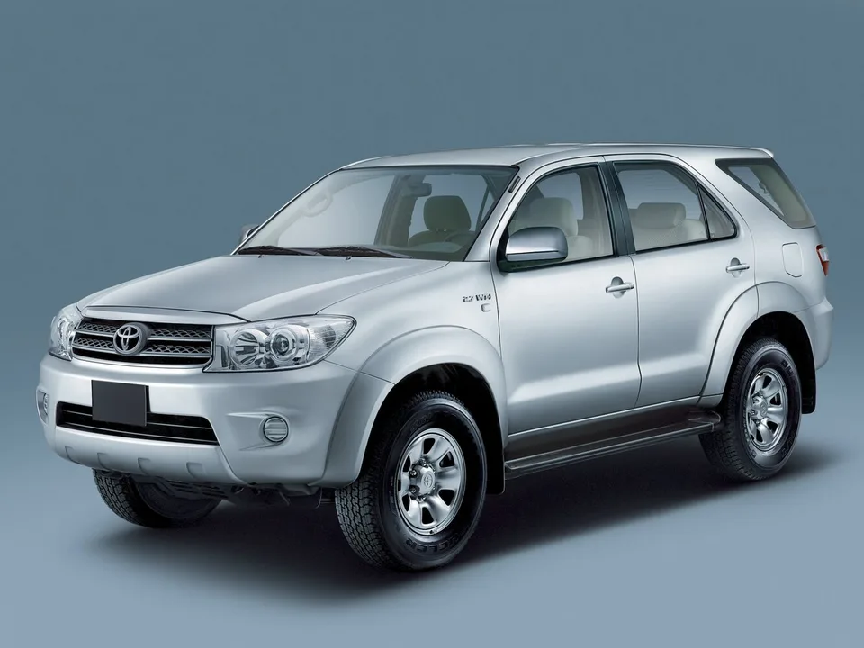 Toyota Fortuner, 1 поколение, AN50, AN60, рестайлинг, Кроссовер / внедорожник