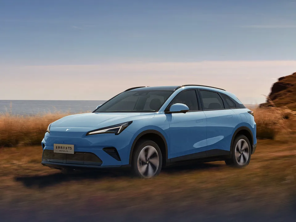 Arcfox Alpha-t5, Generation 1, facelift, Crossover / SUV