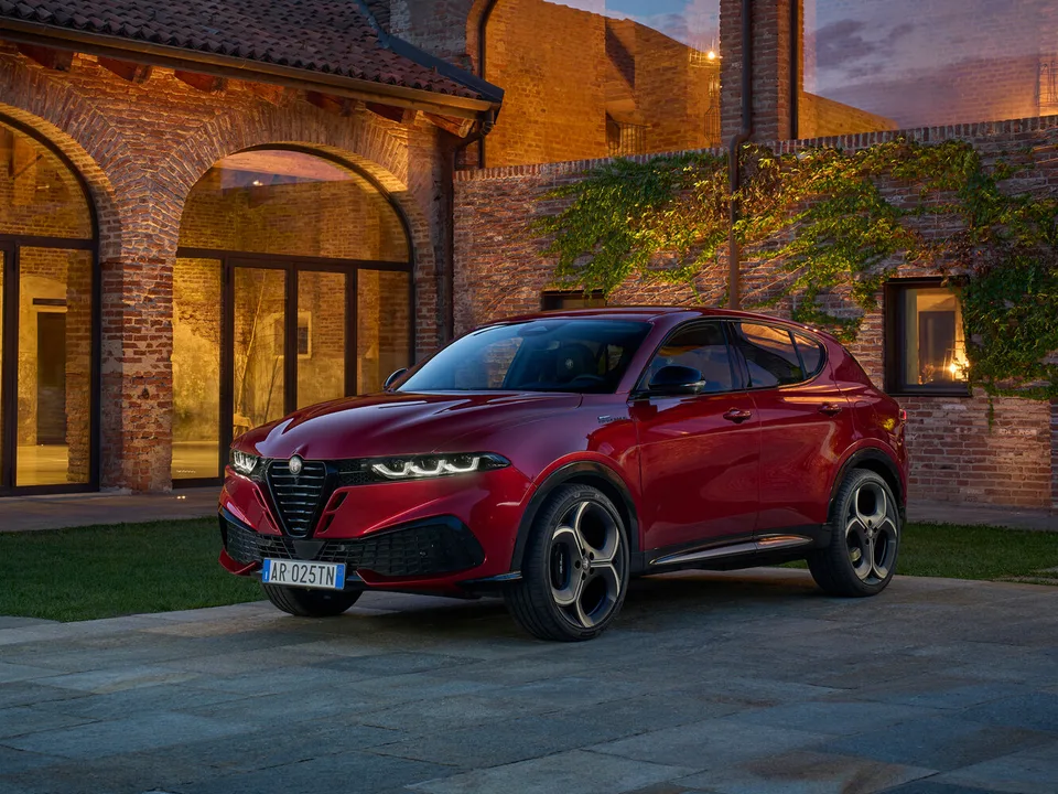 Alfa Romeo Tonale, 1 поколение, 965, рестайлинг, Кроссовер / внедорожник