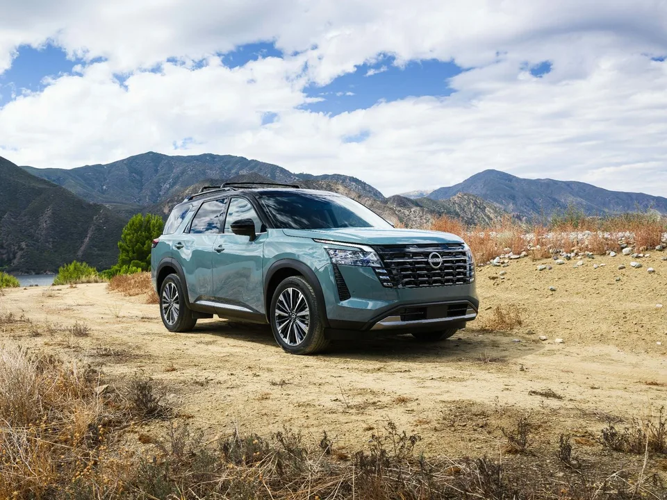 Nissan Pathfinder, 5 поколение, R53, рестайлинг, Кроссовер / внедорожник