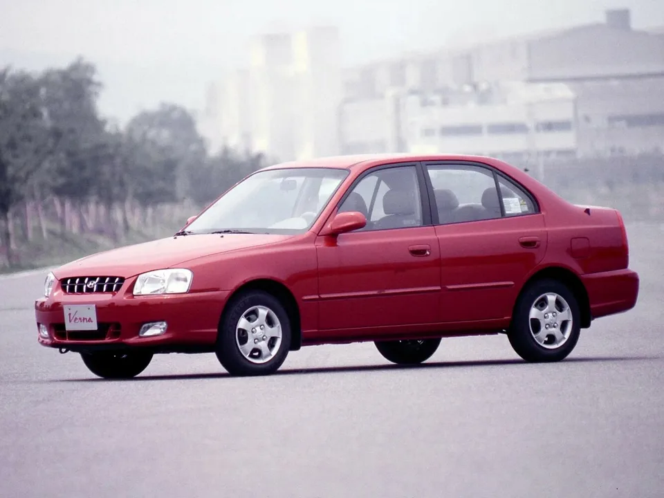 Hyundai Verna, Generation 1, LC, Sedan