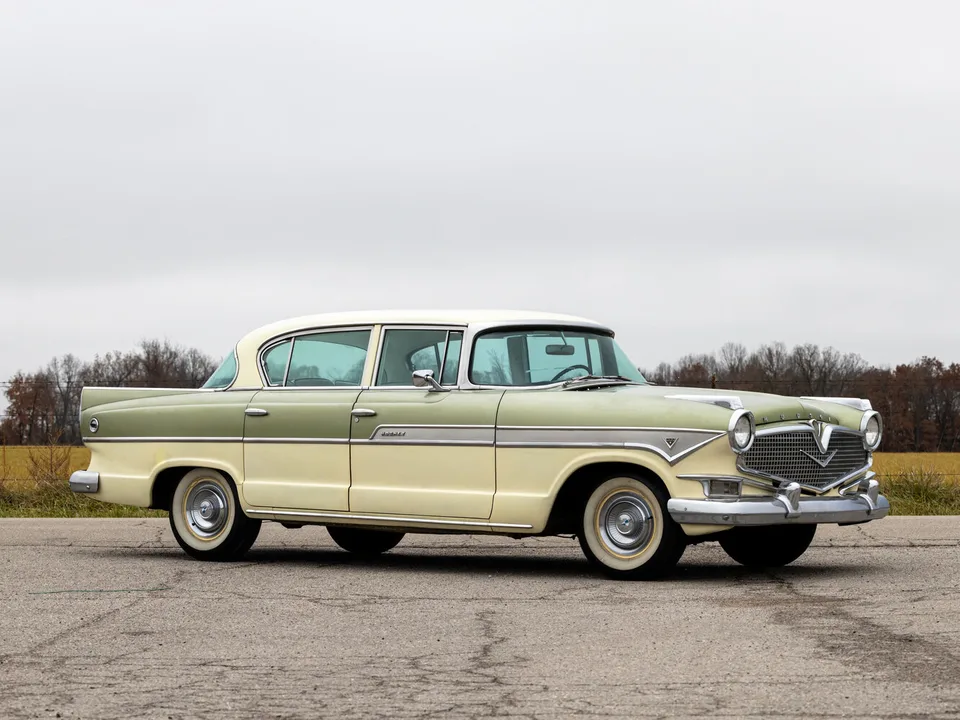 Hudson Hornet, II, Sedan