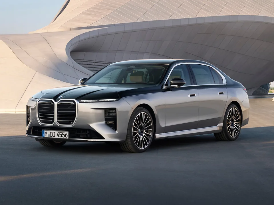 BMW 7 серии, VII (G70) Рестайлинг, Седан