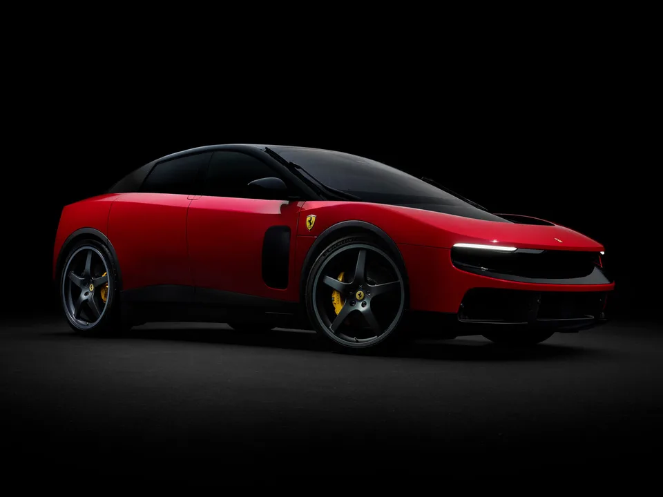 Ferrari Luce, , Liftback