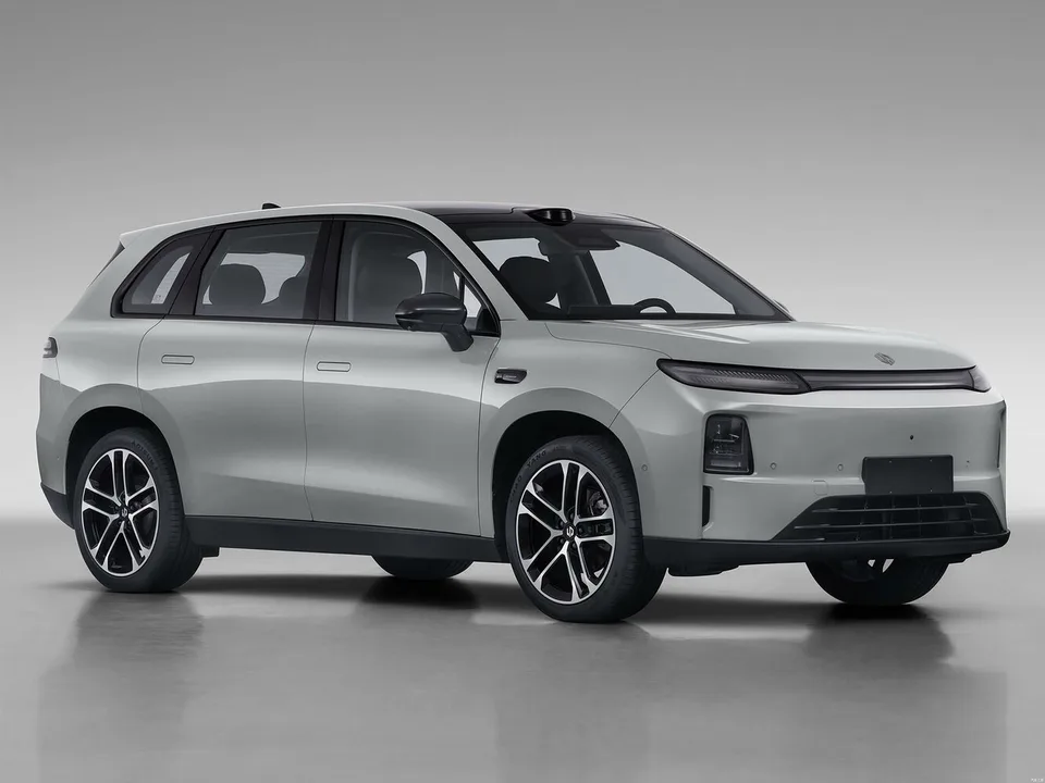 Leapmotor C10, 1 поколение, рестайлинг, Кроссовер / внедорожник