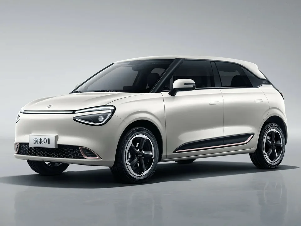 Dongfeng Nammi 01, , 5-door hatchback