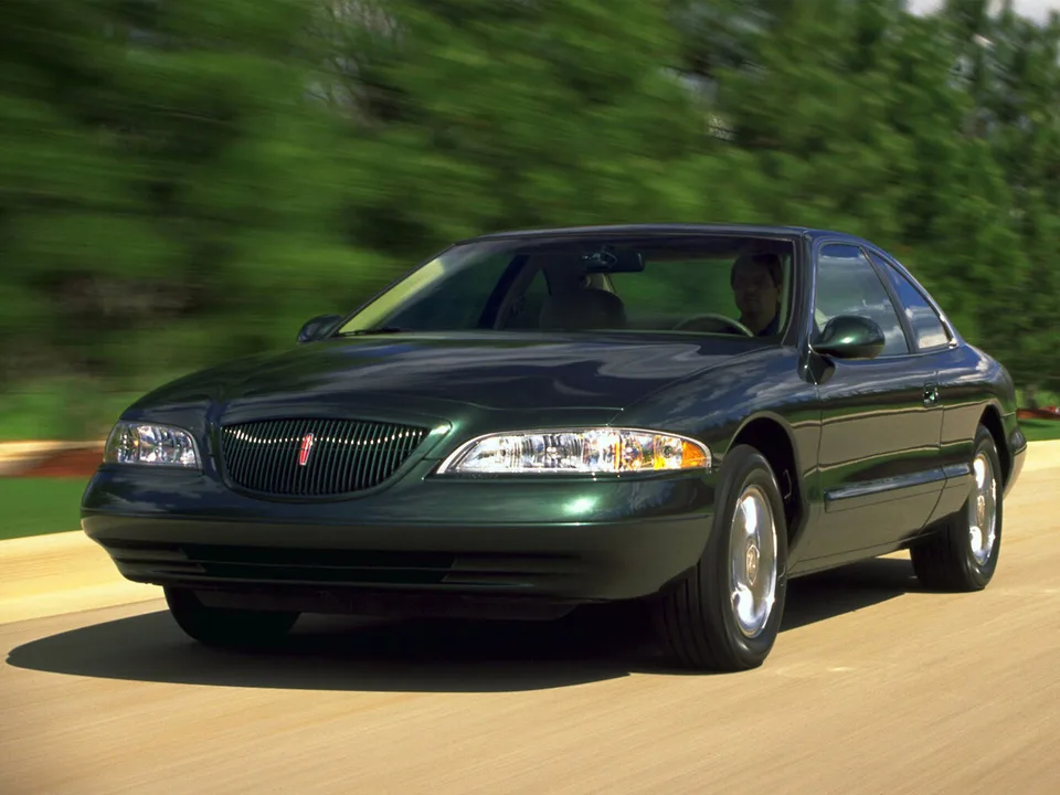 Lincoln Mark VIII, I Рестайлинг, Coupe