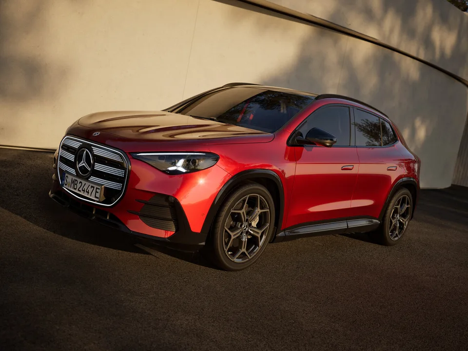 Mercedes-Benz GLA, III (H244, H248), Crossover / SUV