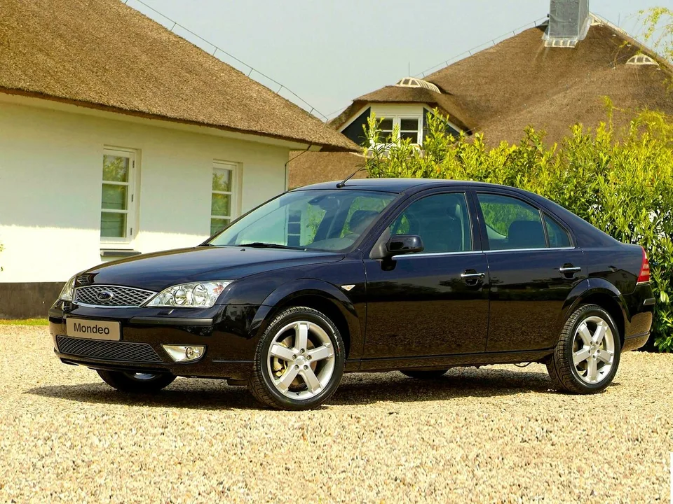 Ford Mondeo, Generation 3, 3, Liftback