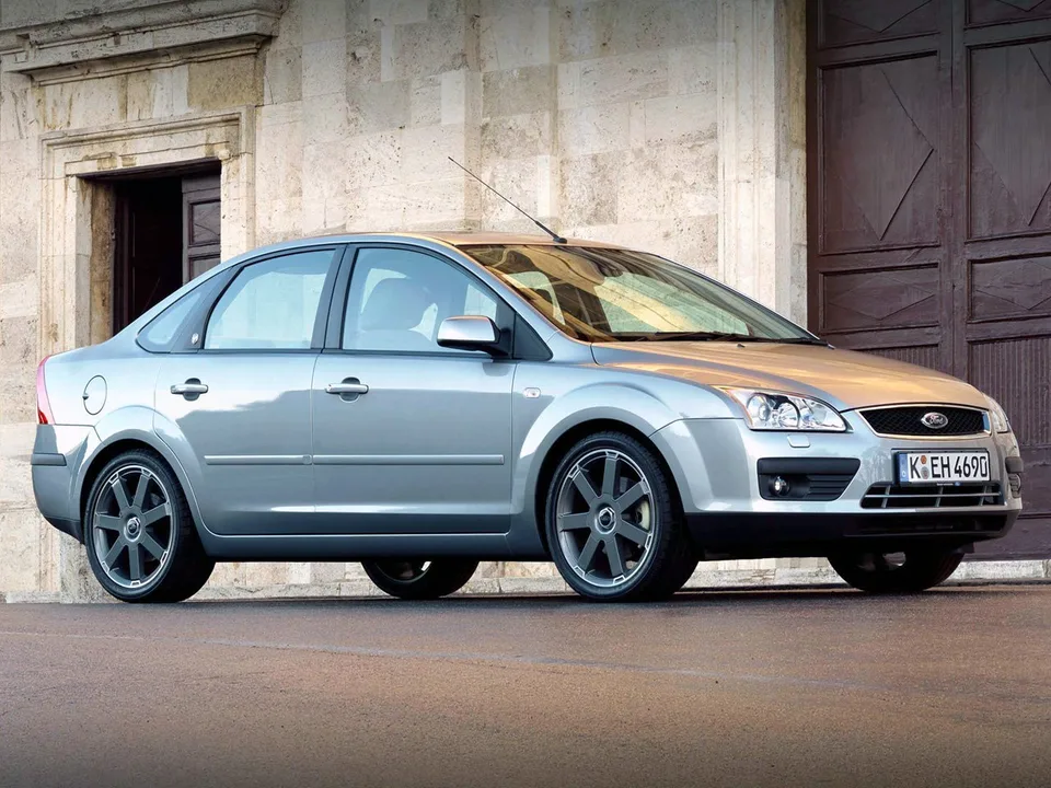 Ford Focus, Generation 2, II, Sedan
