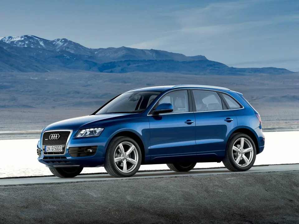 Audi Q5, Generation 1, 8R, Crossover / SUV