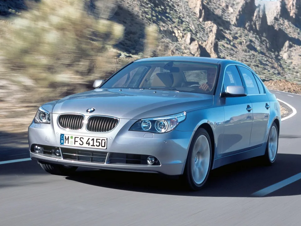 BMW 5 серии, V (E60/E61), Седан