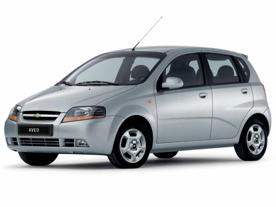 Chevrolet Aveo, Generation 1, T200, 5-door hatchback