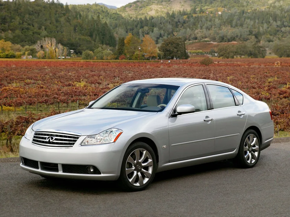 Infiniti M, III, Sedan