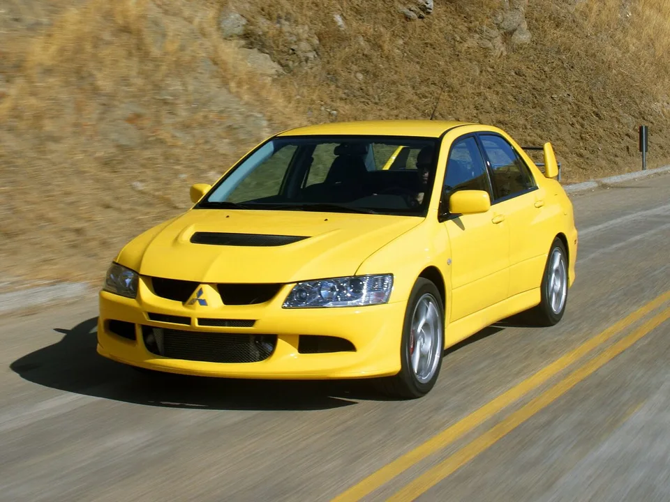 Mitsubishi Lancer Evolution, Generation 8, Sedan