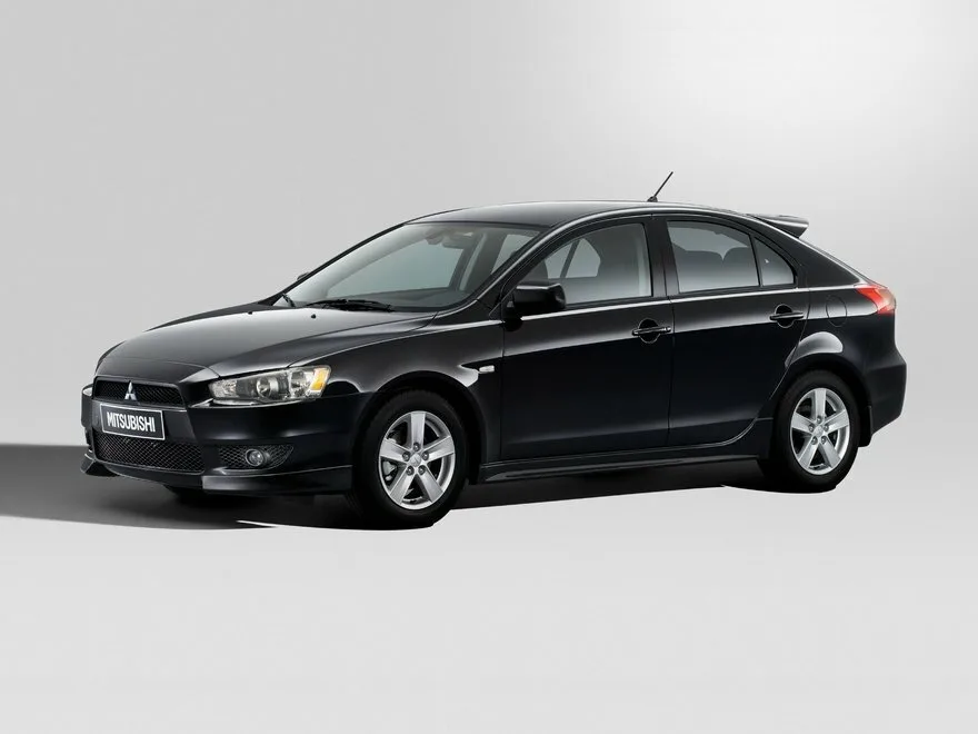 Mitsubishi Lancer, Generation 10, CY, 5-door hatchback