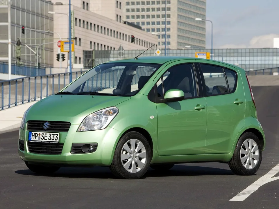 Suzuki Splash, Generation 1, 5-door hatchback