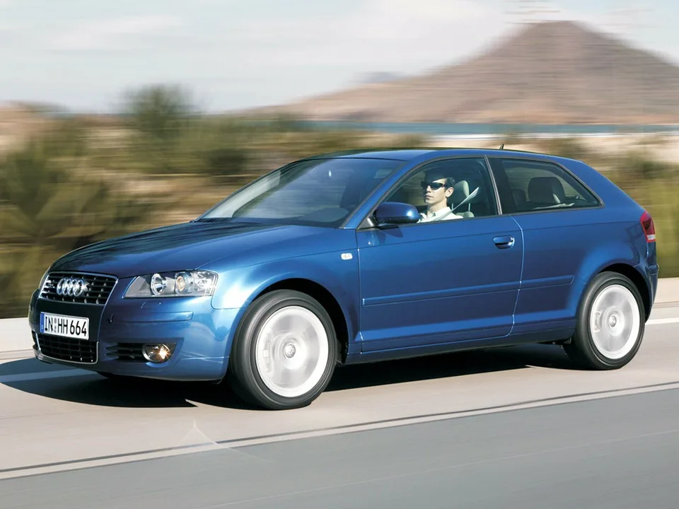 Audi A3, Generation 2, 8P, 3-door hatchback