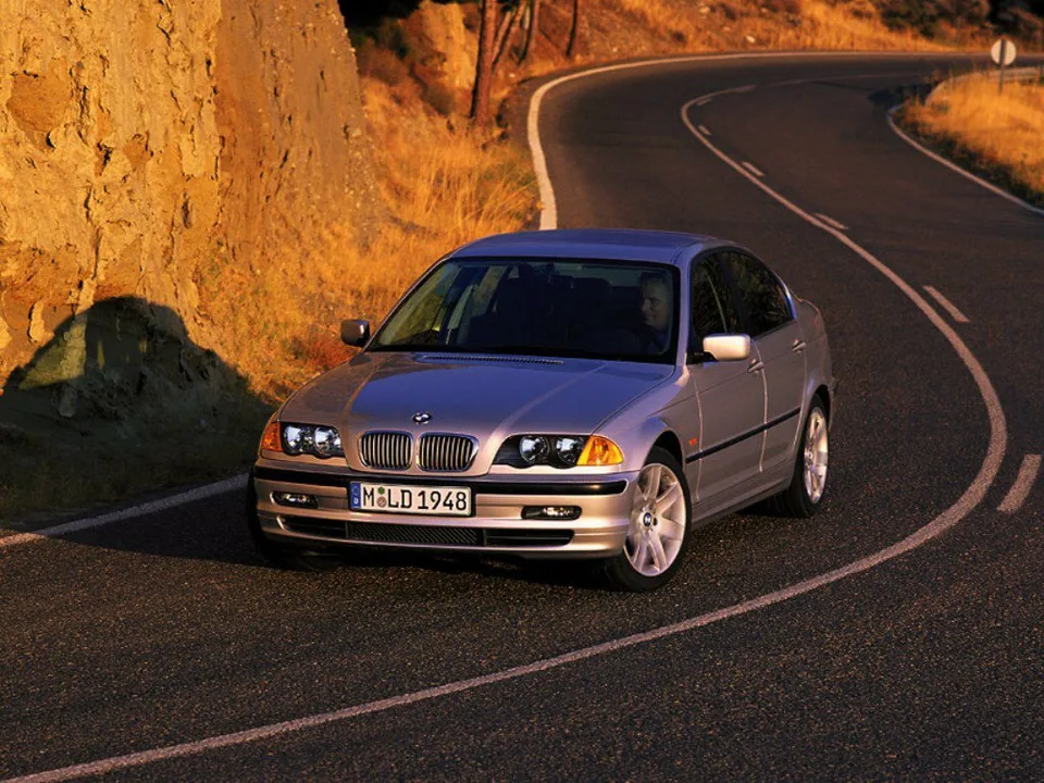 BMW 3 серии, IV (E46), Седан