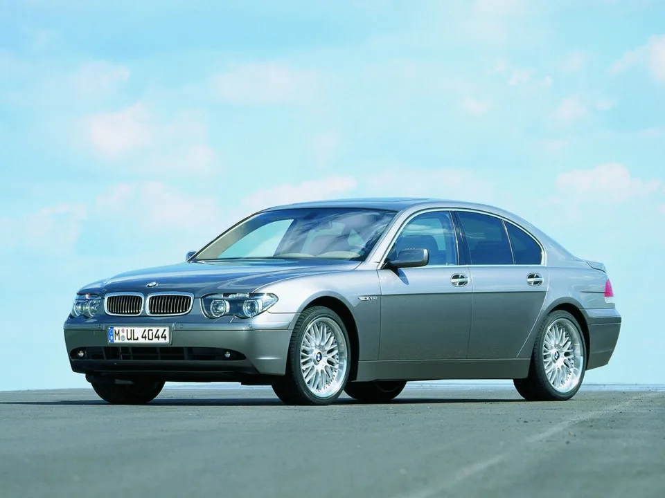 BMW 7 серии, IV (E65/E66), Седан