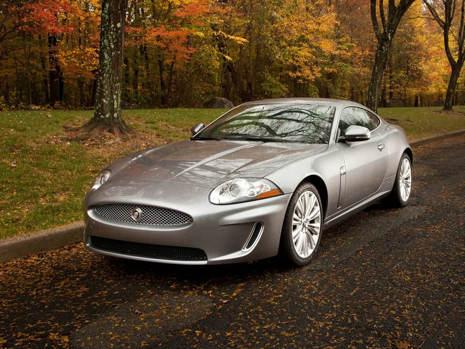 Jaguar XK, Generation 2, X150, second facelift, Coupe