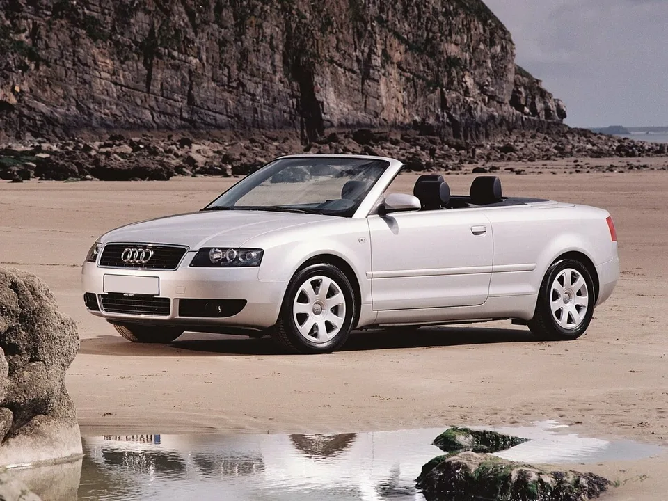 Audi A4, II (B6), Кабриолет