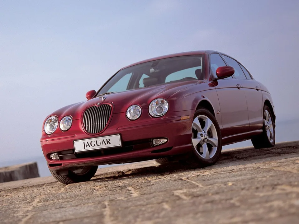 Jaguar S-Type, Generation 1, X200, Sedan