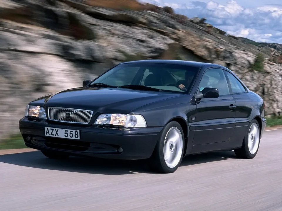 Volvo C70, 1 поколение, P80, Купе