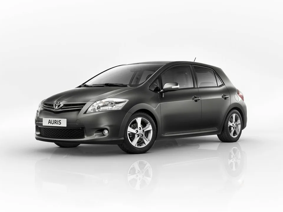Toyota Auris, 1 поколение, E150, рестайлинг, Хэтчбек, 5 дверей