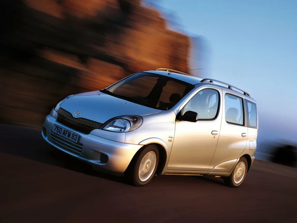 Toyota Yaris verso, , Компактвэн