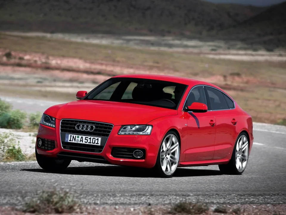 Audi A5, Generation 1, 8T, Liftback