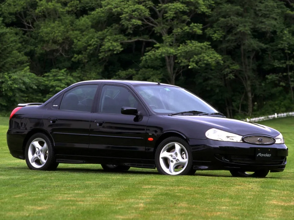 Ford Mondeo, Generation 2, 2, Sedan