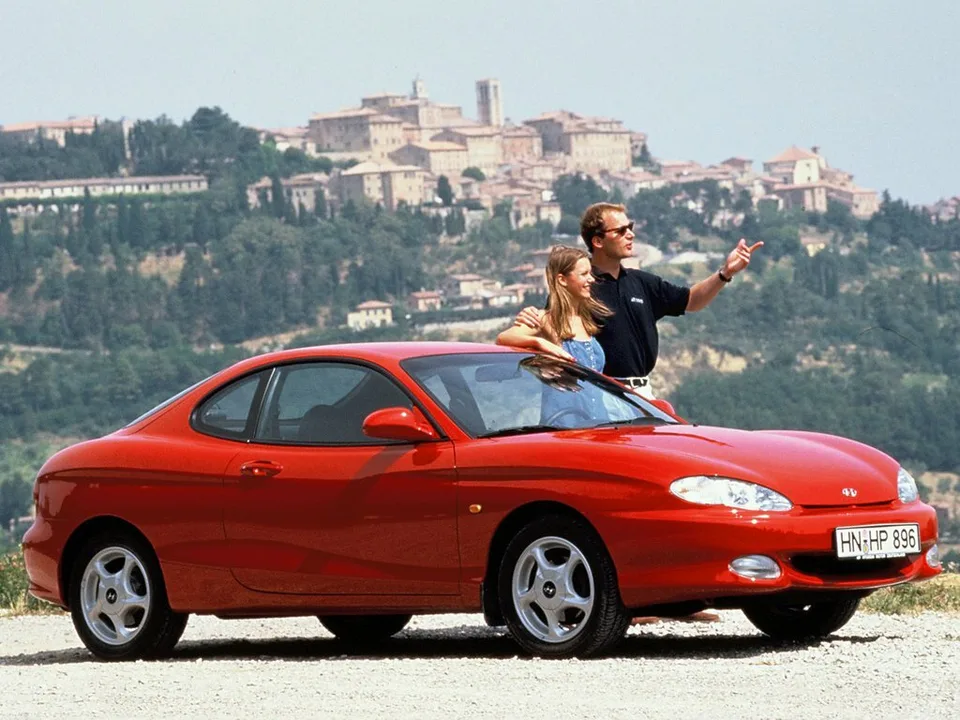 Hyundai Coupe, I (RD), Coupe