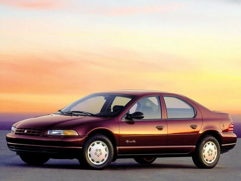 Plymouth Breeze, , Sedan