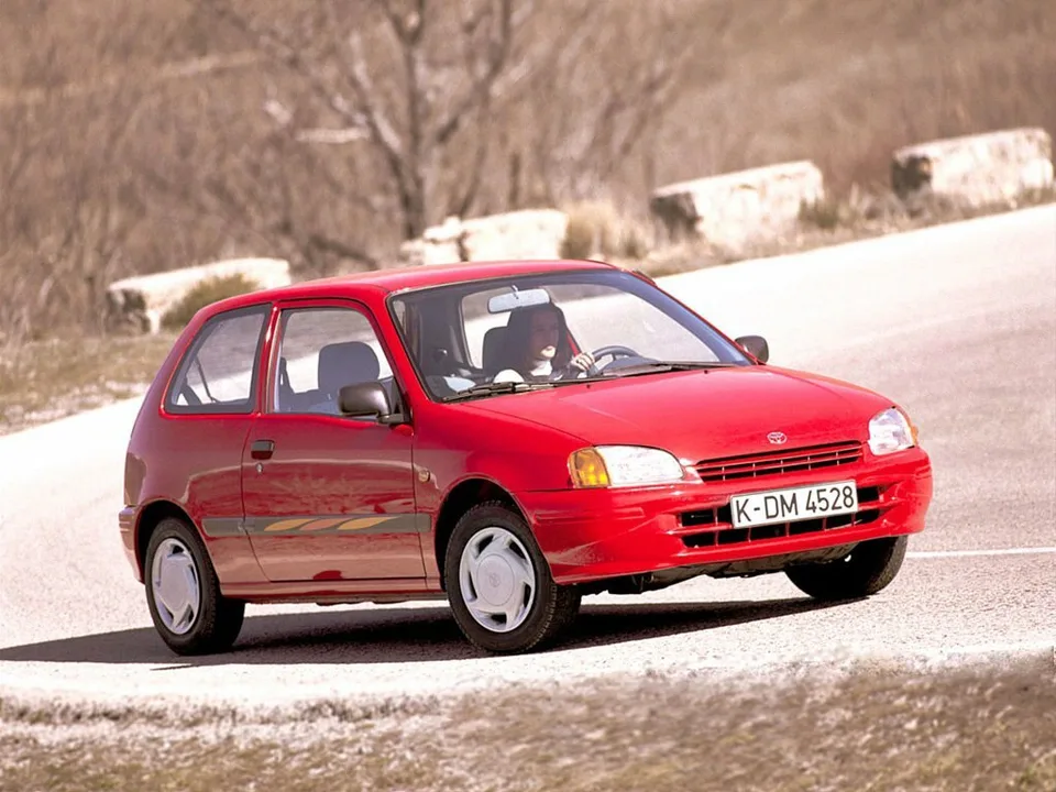 Toyota Starlet, 5 поколение, P90, Хэтчбек, 3 двери