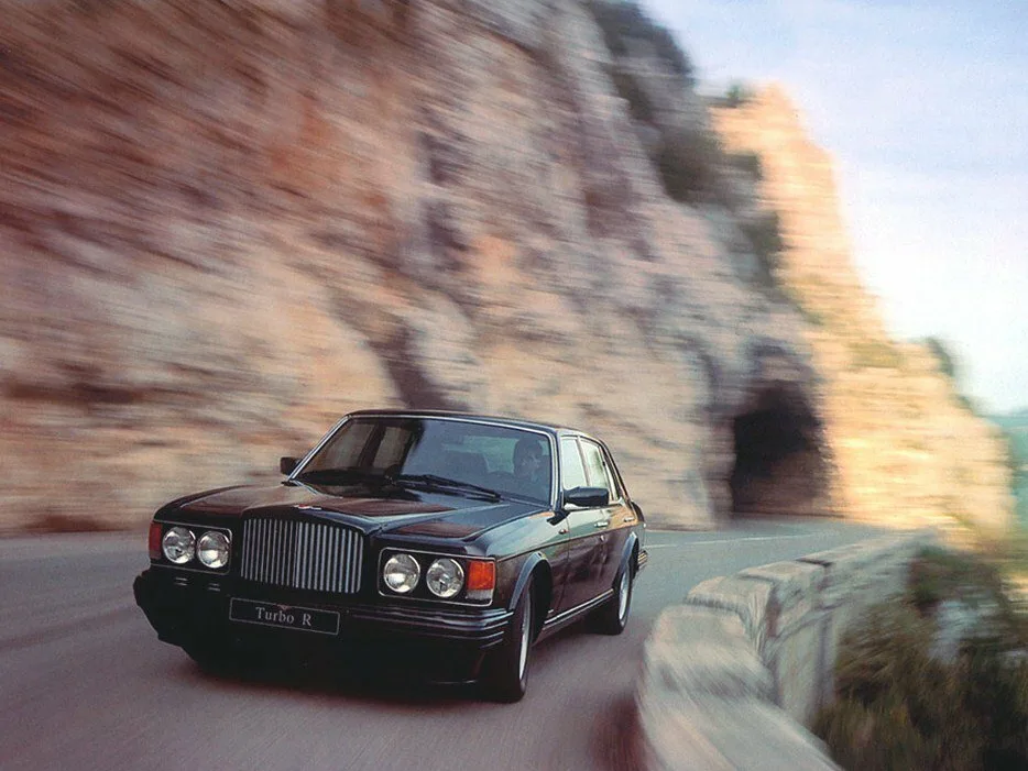 Bentley Brooklands, Generation 1, Sedan