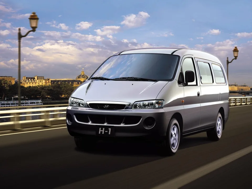 Hyundai H-1, I, Minivan