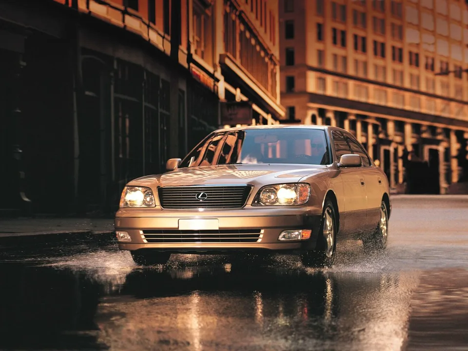 Lexus LS, II, Седан