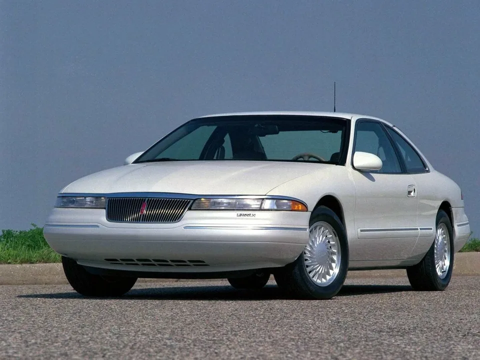 Lincoln Mark VIII, I, Coupe