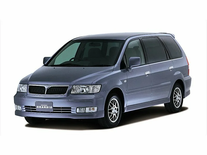 Mitsubishi Chariot, III, Compact MPV