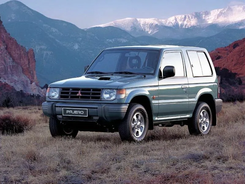 Mitsubishi Pajero, Generation 2, V20, 3-door SUV