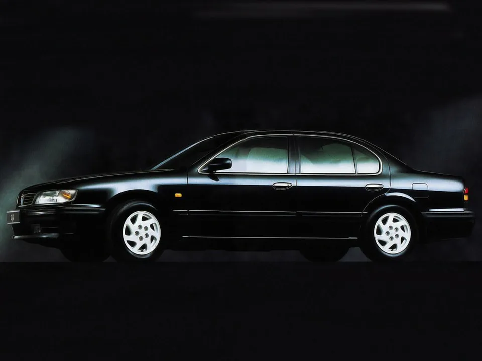 Nissan Maxima, 4 поколение, A32, Седан