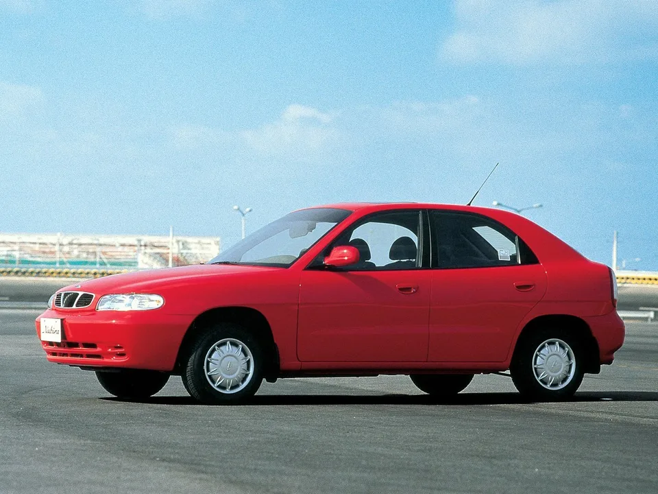 Daewoo Nubira, 1 поколение, J100, Хэтчбек, 5 дверей