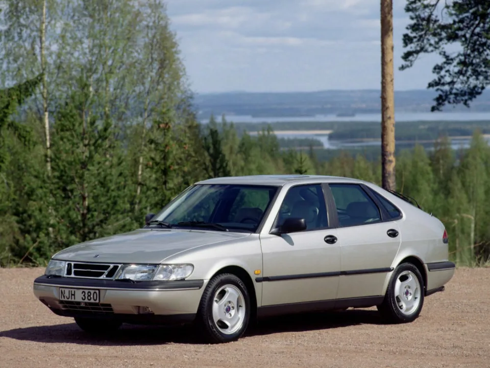 Saab 900, Generation 2, NG, Liftback
