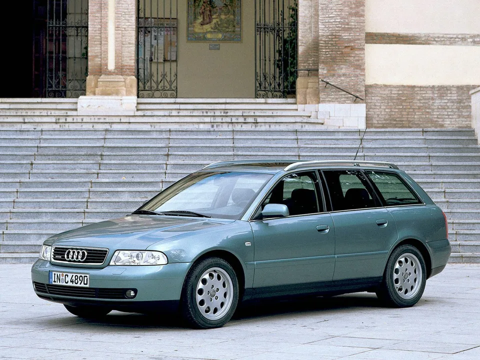 Audi A4, 1 поколение, B5, рестайлинг, Универсал