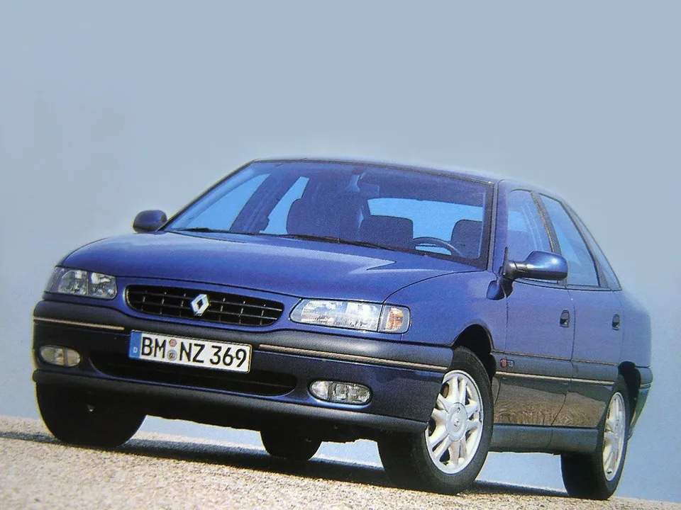 Renault Safrane, Generation 1, B54L, facelift, Liftback