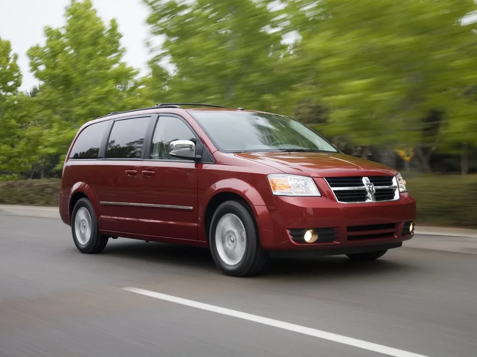 Dodge Caravan, V, Минивэн
